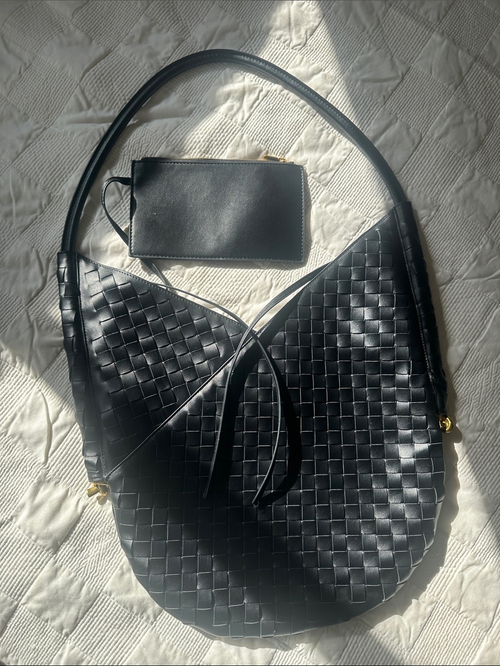 Gorgeous Woven Faux-leather Tote